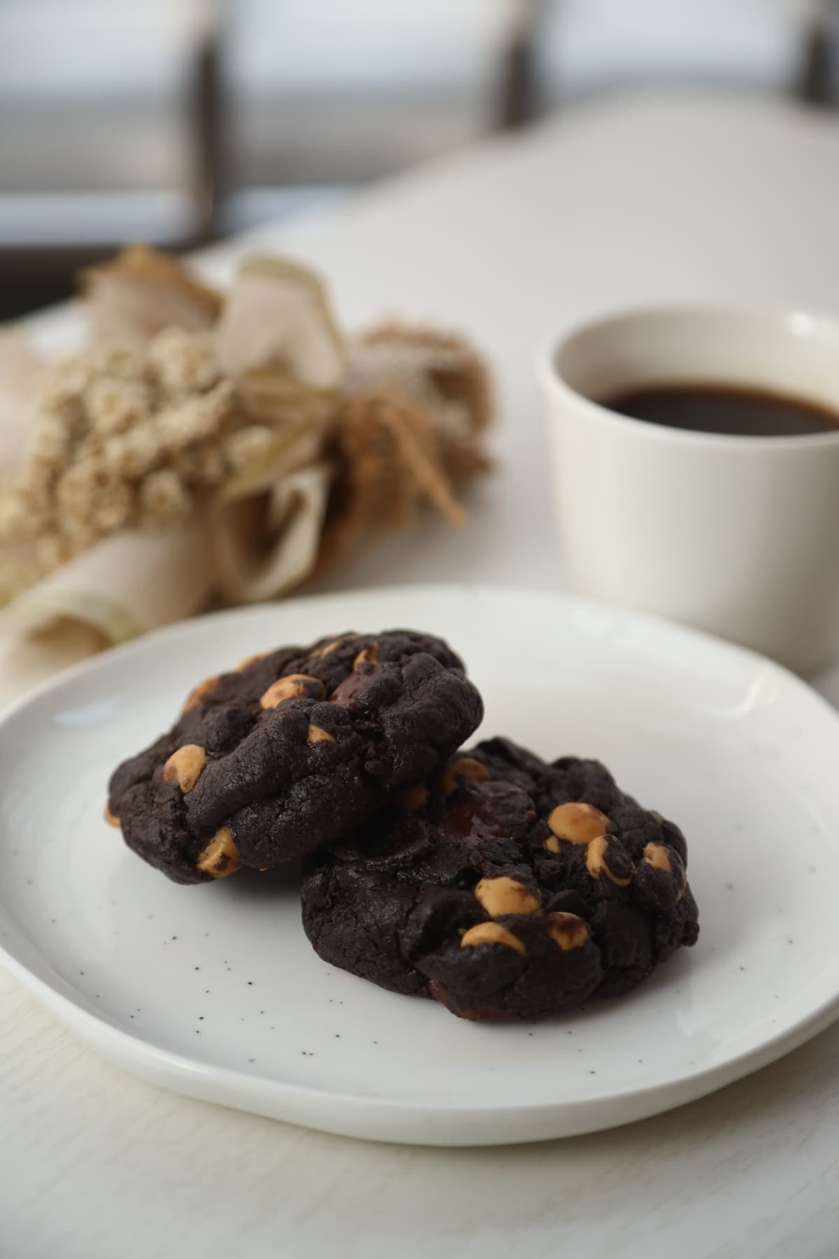 Black Caramel Cookies